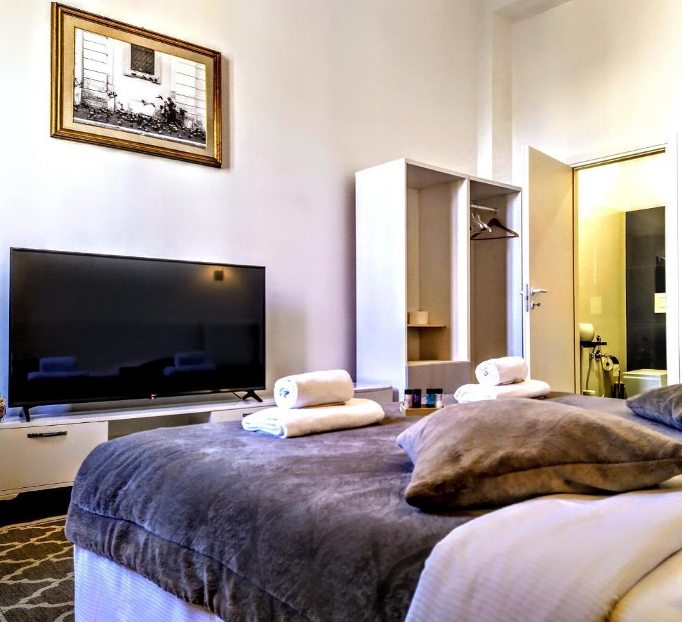 Lorvand Roma Exterior foto